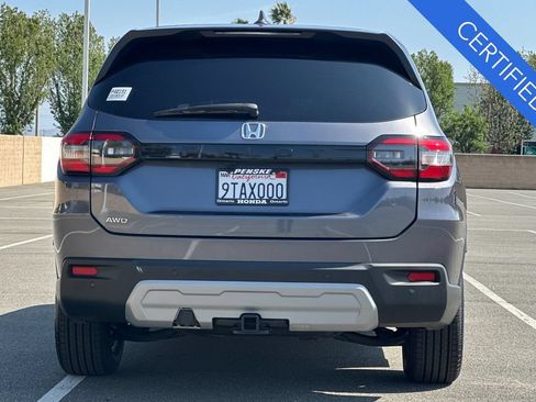 Certified 2025 Honda Pilot EX-L image 5