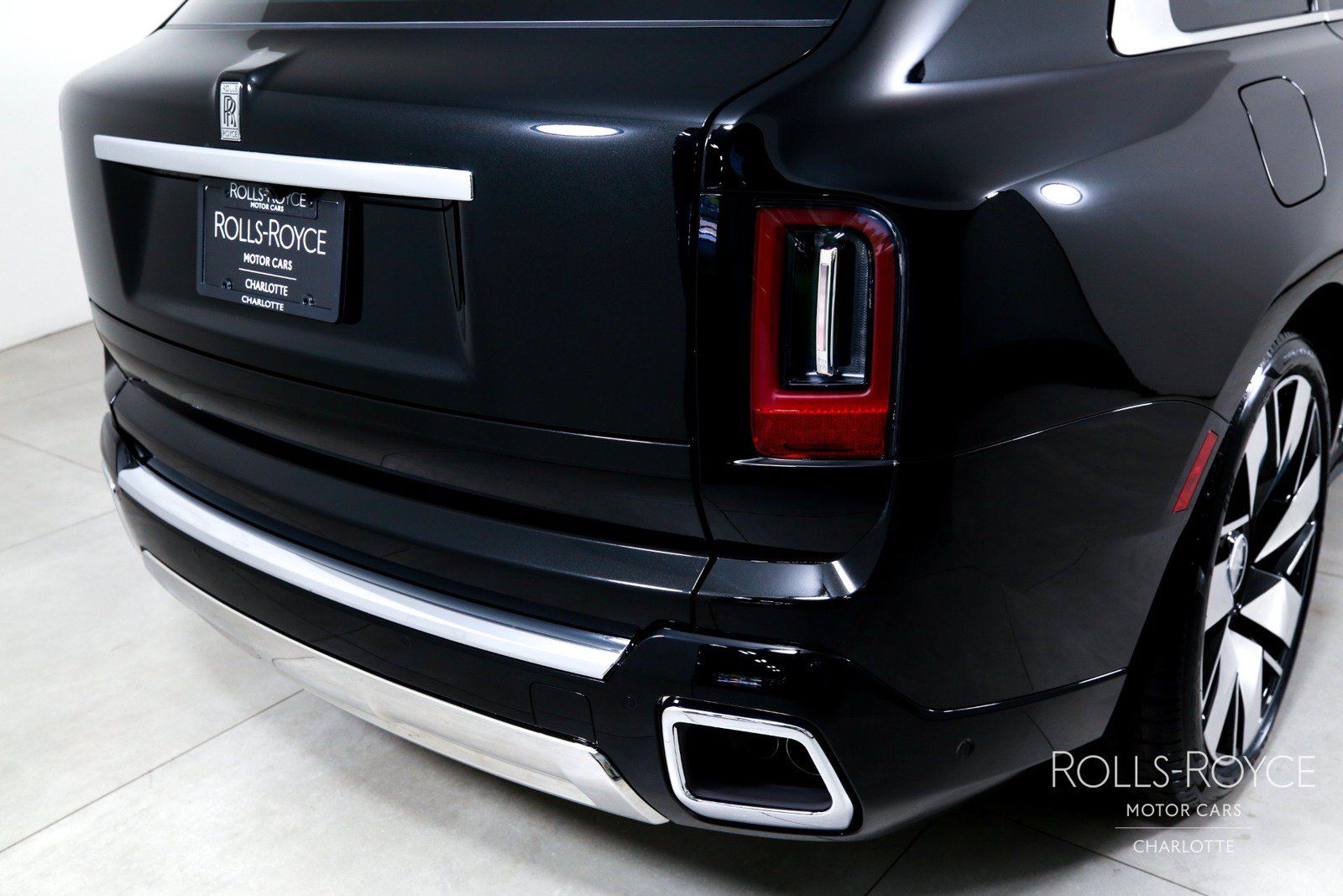New 2027 Rolls-Royce Cullinan AWD/4WD image 48