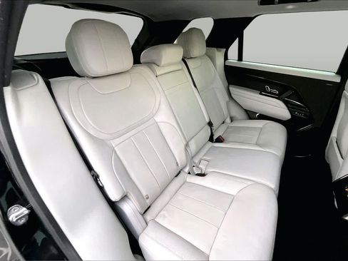 Used 2024 Land Rover Range Rover Sport SE AWD/4WD image 20