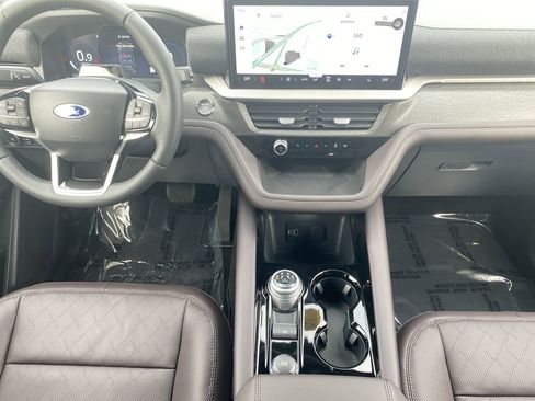 New 2026 Ford Explorer Platinum image 14