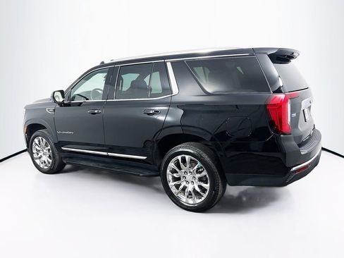 Certified 2024 GMC Yukon SLT w/ LPO, Floor Liner Package AWD/4WD image 5