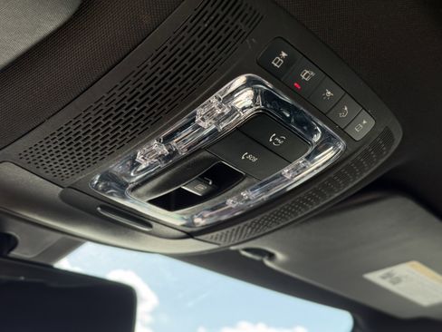 Used 2019 Mercedes-Benz A 220 4MATIC image 30