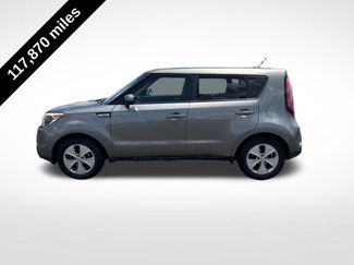 Used 2015 Kia Soul FWD video 2
