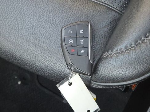 Used 2022 GMC Yukon XL Denali w/ Denali Ultimate Package image 41