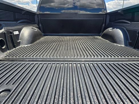 Used 2023 RAM 1500 Laramie AWD/4WD image 13