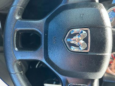 Used 2017 RAM 1500 Express w/ Express Value Package image 6