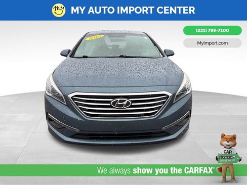 Used 2015 Hyundai Sonata SE image 2
