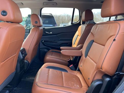 Used 2020 GMC Acadia AT4 w/ Driver Alert Package II image 5