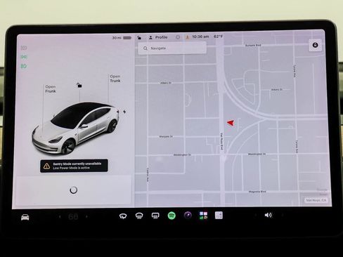Used 2018 Tesla Model 3 Long Range RWD image 15