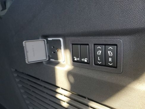 New 2026 Chevrolet Suburban RST w/ Comfort Package image 9