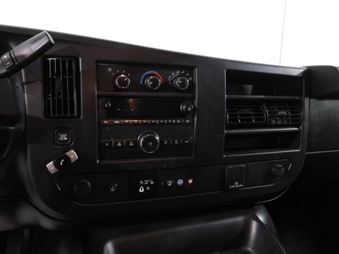 Used 2021 Chevrolet Express 2500 w/ Driver Convenience Package RWD image 40