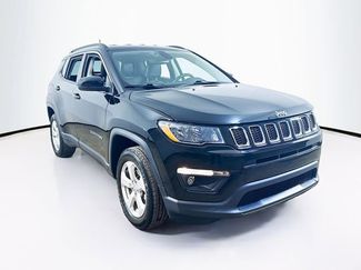 Used 2020 Jeep Compass Latitude w/ Cold Weather Group video 1