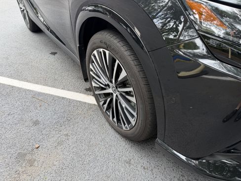 Used 2024 Lexus RX 350 Premium Plus w/ Convenience Package FWD image 11