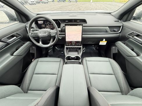 New 2026 GMC Terrain AT4 w/ Convenience Package III image 18