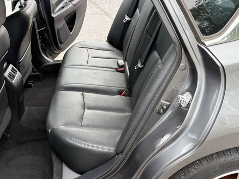 Used 2015 Nissan Altima 2.5 SL w/ Technology Package FWD image 17