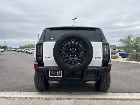 Used 2025 GMC Hummer EV 2X image 4