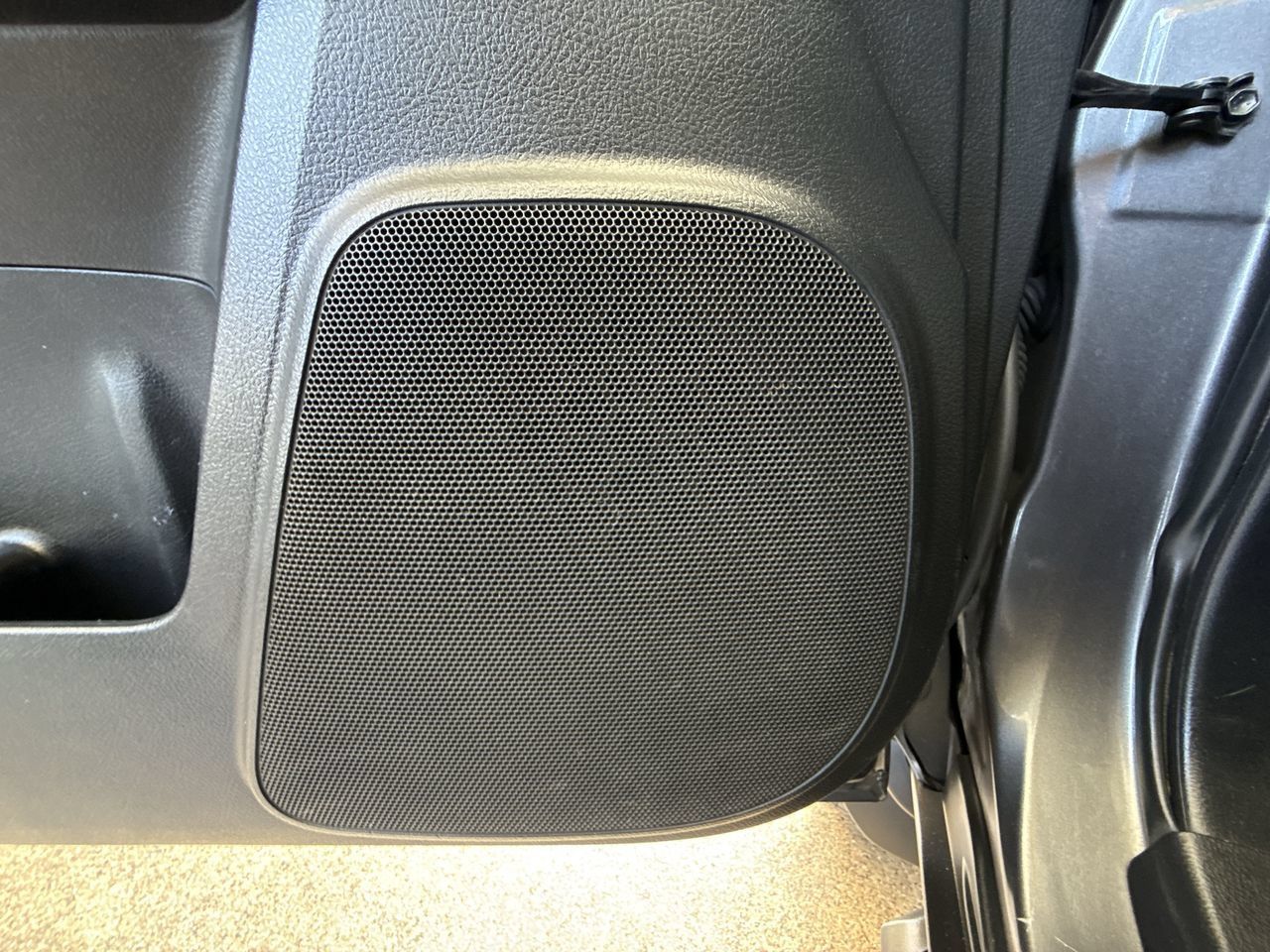 Used 2019 Toyota 4Runner SR5 Premium AWD/4WD image 23
