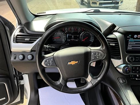 Used 2020 Chevrolet Suburban LT w/ Off-Road Package AWD/4WD image 31