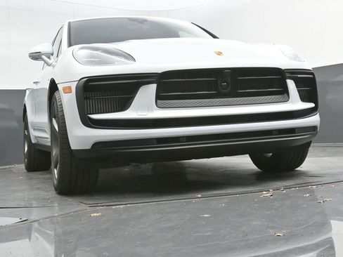 New 2026 Porsche Macan S image 44