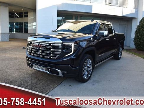 Used 2023 GMC Sierra 1500 Denali w/ Denali Reserve Package image 5