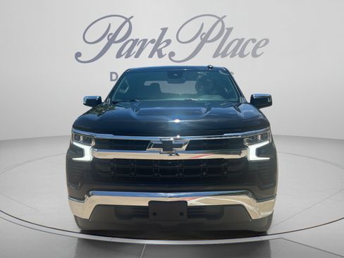 Used 2023 Chevrolet Silverado 1500 LT RWD image 8