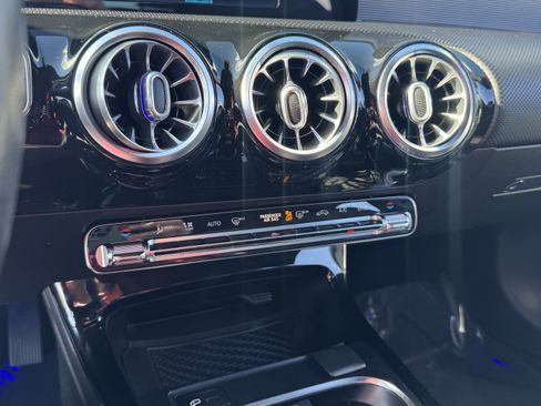 Used 2019 Mercedes-Benz A 220 image 26