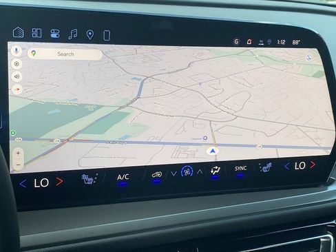 New 2026 Chevrolet Traverse LT w/ LPO, Floor Liner Package image 22