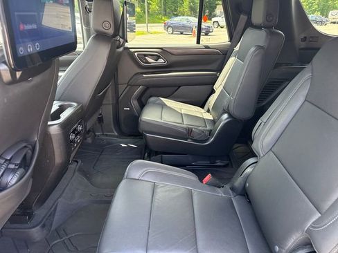 Used 2023 Chevrolet Tahoe LT w/ LT Signature Plus Package AWD/4WD image 23
