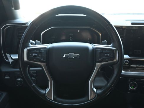 Used 2022 Chevrolet Silverado 1500 RST w/ Protection Package image 17