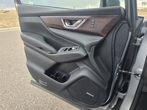 Used 2023 Subaru Ascent Touring image 17