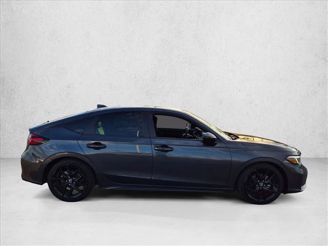 Used 2025 Honda Civic Sport image 4
