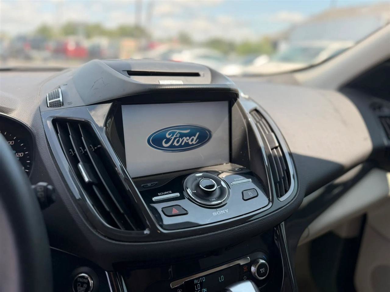 Used 2014 Ford Escape Titanium FWD image 36