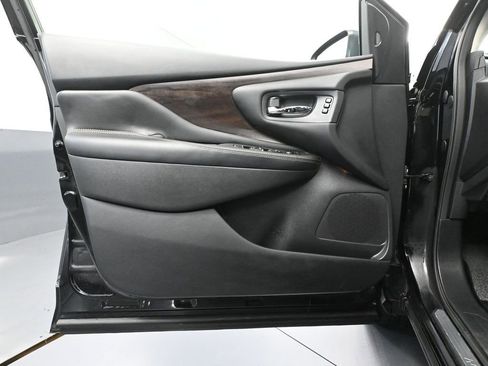 Used 2024 Nissan Murano Platinum AWD/4WD image 16