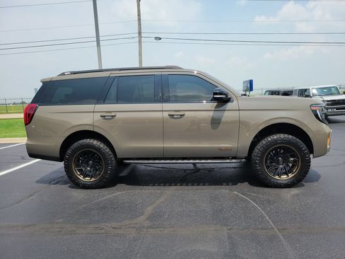 New 2026 Ford Expedition Tremor AWD/4WD image 3