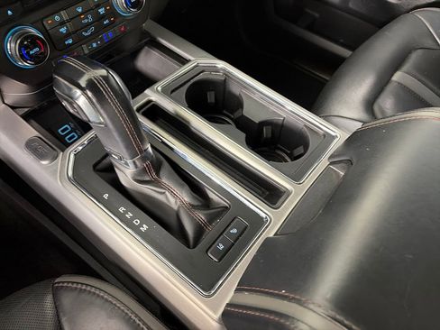 Used 2018 Ford F150 Platinum w/ Equipment Group 701A Luxury AWD/4WD image 22