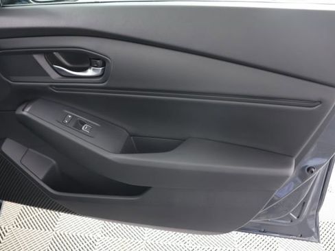 Used 2025 Honda Accord EX-L image 29