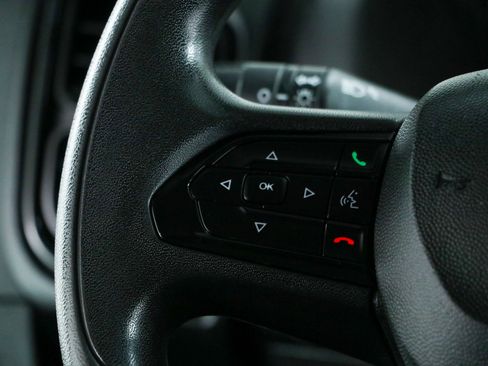 Used 2023 RAM ProMaster 2500 FWD image 13