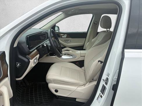 Used 2024 Mercedes-Benz GLE 350 4MATIC image 10