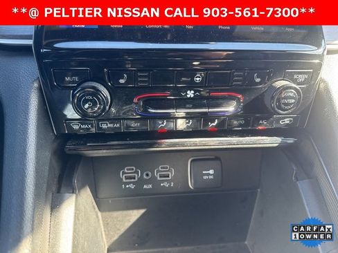 Used 2024 Jeep Grand Cherokee Limited image 17