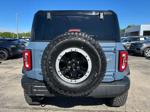 Certified 2024 Ford Bronco Outer Banks w/ Sasquatch Package AWD/4WD image 7