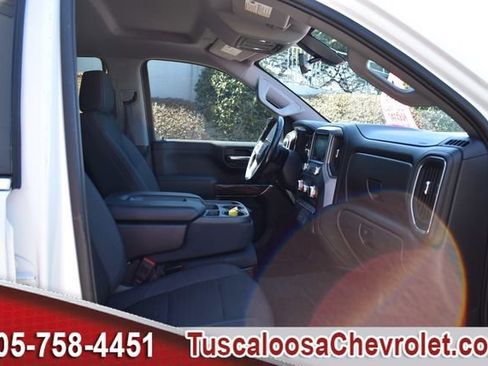 Used 2020 GMC Sierra 1500 SLE w/ SLE Value Package image 23