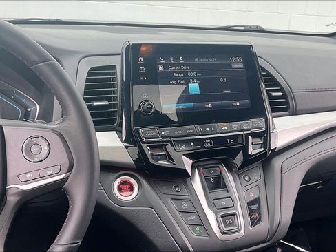 Used 2023 Honda Odyssey Sport image 7