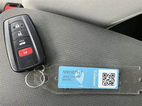 Used 2022 Toyota Corolla LE image 26
