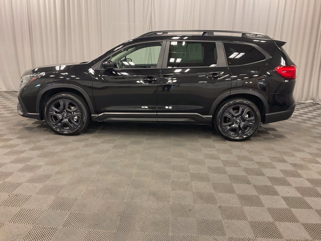 Certified 2025 Subaru Ascent Onyx Edition AWD/4WD image 8