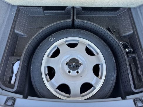 Used 2021 Lincoln Nautilus Reserve image 17