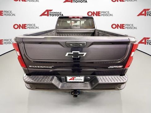 Used 2023 Chevrolet Silverado 1500 ZR2 w/ Technology Package AWD/4WD image 6