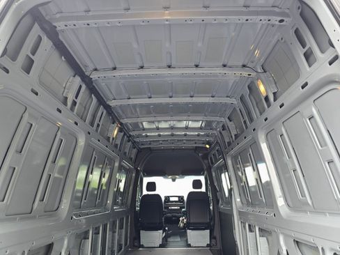New 2026 Mercedes-Benz Sprinter 2500 image 21