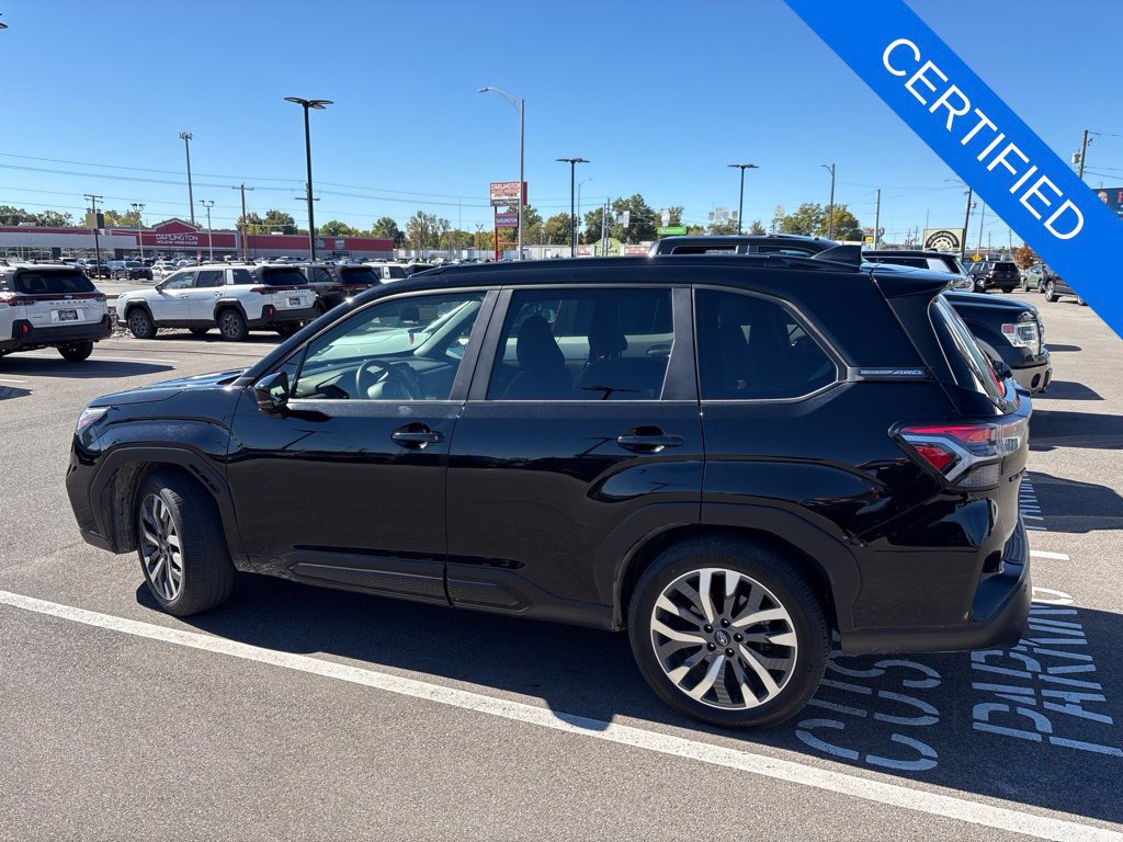 Used 2025 Subaru Forester Touring AWD/4WD image 5