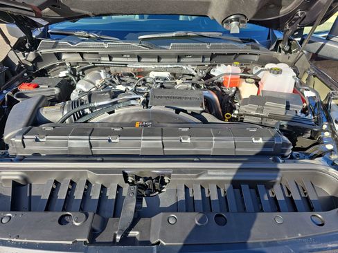 New 2026 GMC Sierra 3500 SLT w/ SLT Convenience Package image 33