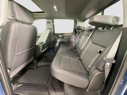 Used 2025 GMC Sierra 1500 Denali w/ Denali Reserve Package AWD/4WD image 25